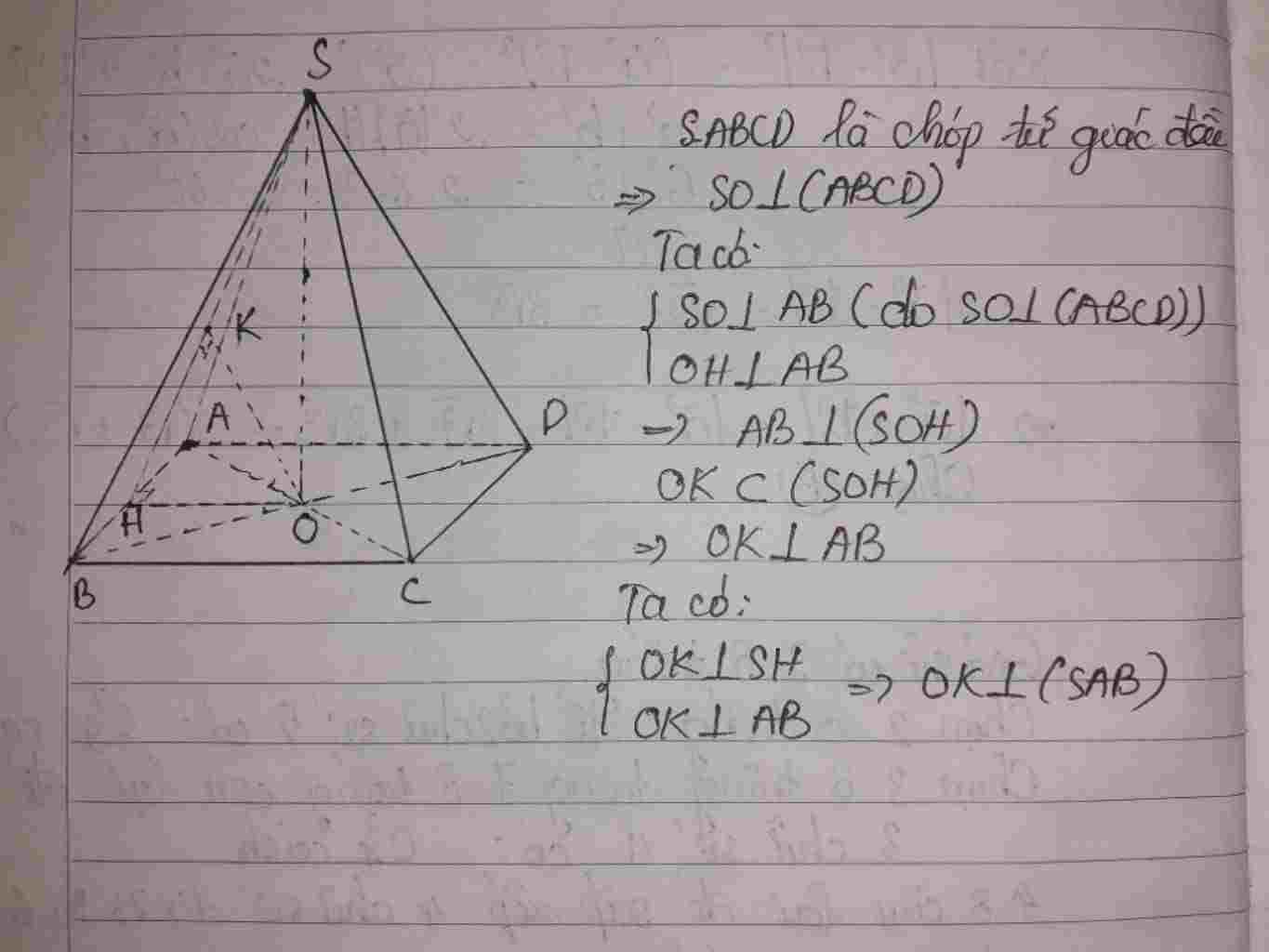 toan-lop-11-cho-hinh-chop-tu-giac-deu-s-abcd-co-day-la-hinh-vuong-tam-o-ke-oh-vuong-goc-voi-ab-h
