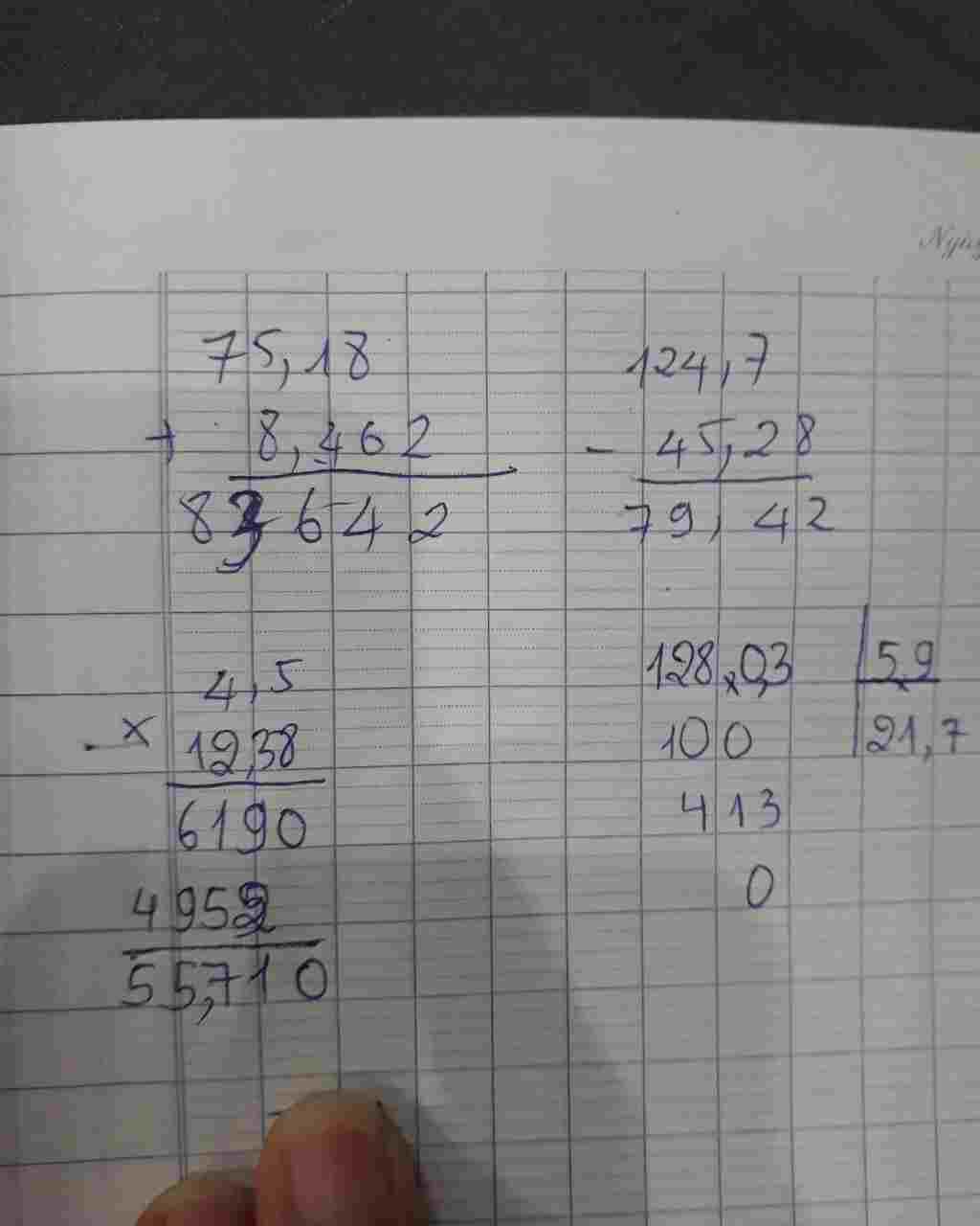 toan-lop-5-75-18-8-462-124-7-45-28-4-5-12-38-128-03-5-9-ai-dat-cot-tinh-roi-chup-cho-minh-voi-a