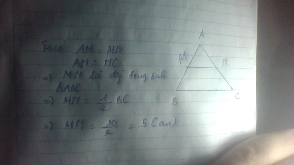 toan-lop-5-cho-hinh-tam-giac-abc-co-canh-bc-10cm-goi-m-la-trung-diem-cua-canh-ab-n-la-trung-diem