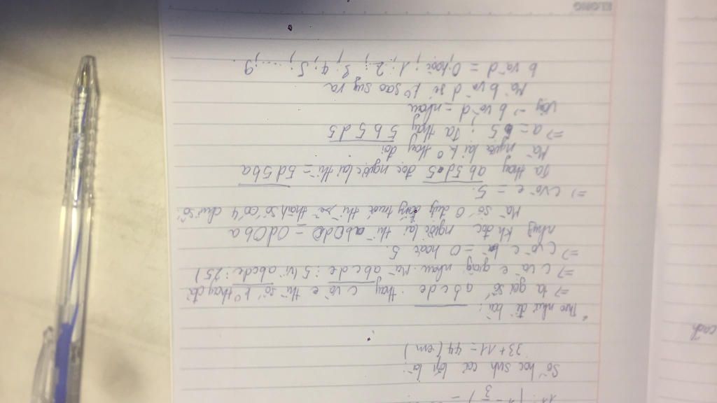 toan-lop-5-tim-mot-so-co-nam-chu-so-chia-het-cho-25-biet-rang-khi-doc-cac-chu-so-cua-no-theo-thu