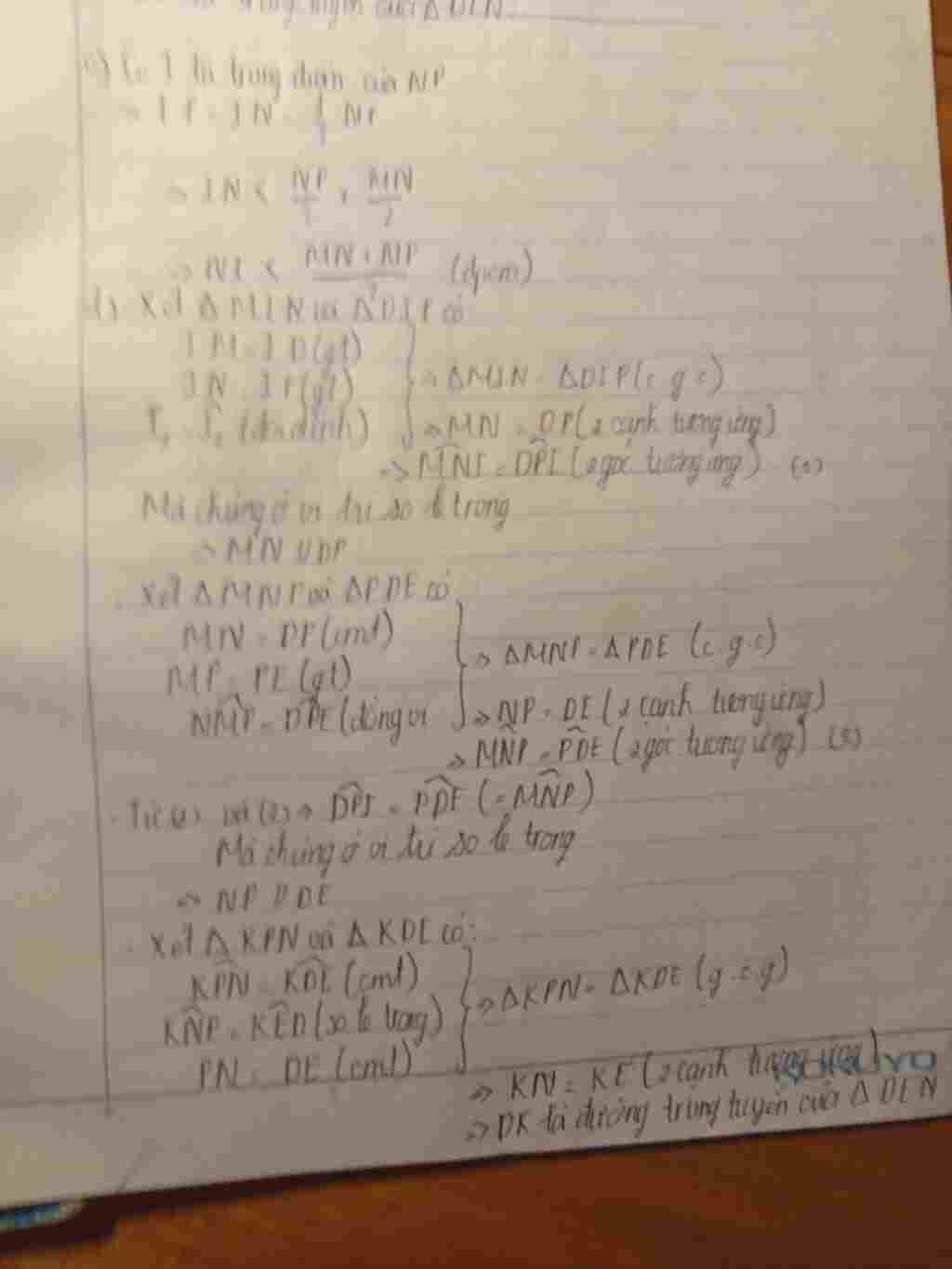 toan-lop-7-cho-tam-giac-mnp-i-la-trung-diem-cua-np-tren-tia-doi-cua-tia-im-lay-diem-d-sao-cho-im