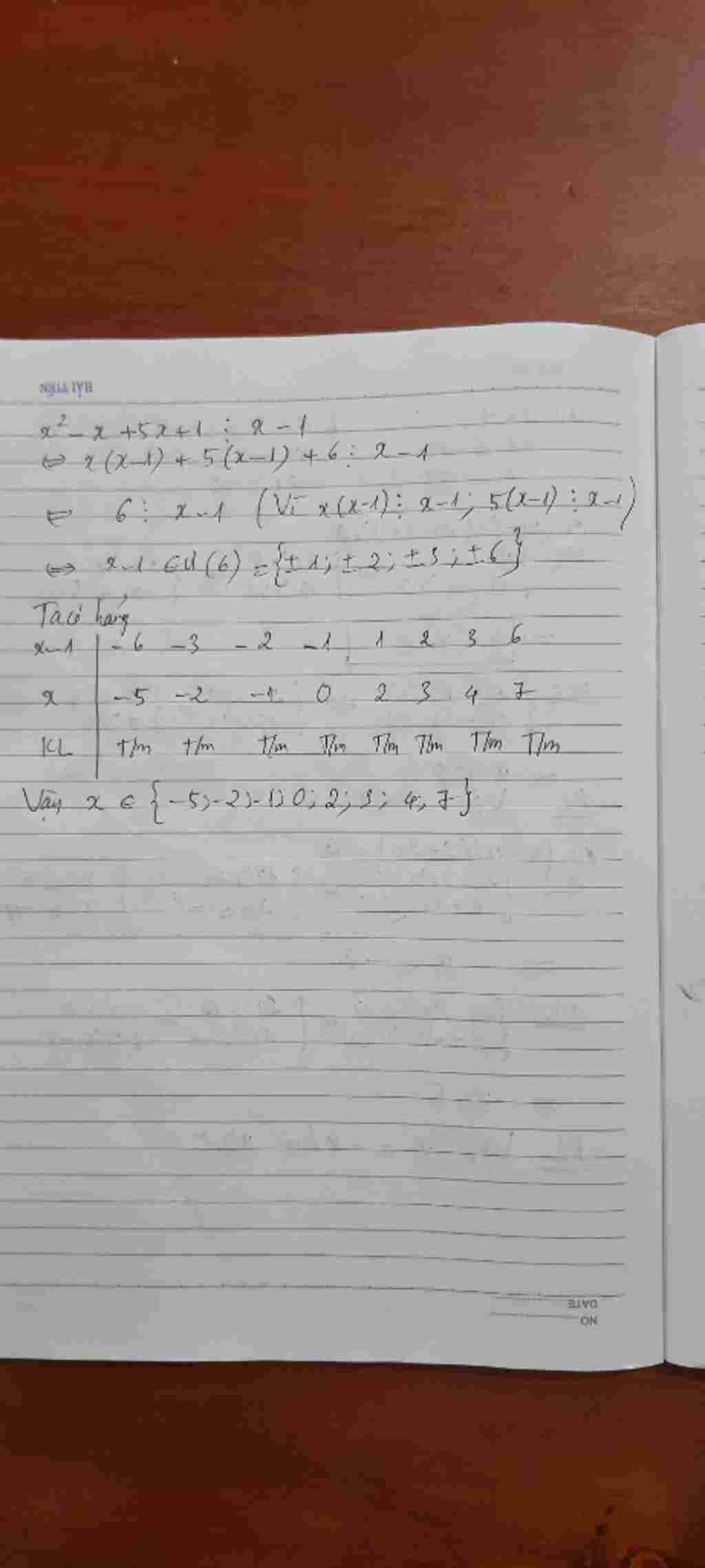 toan-lop-7-giup-mik-voi-2-5-1-chia-het-cho-1
