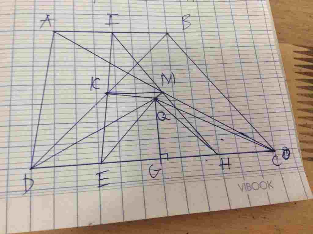 toan-lop-8-cho-hinh-thang-abcd-ab-cd-goi-i-k-m-lan-luot-la-trung-diem-cua-cac-canh-ab-bd-ca-va-e