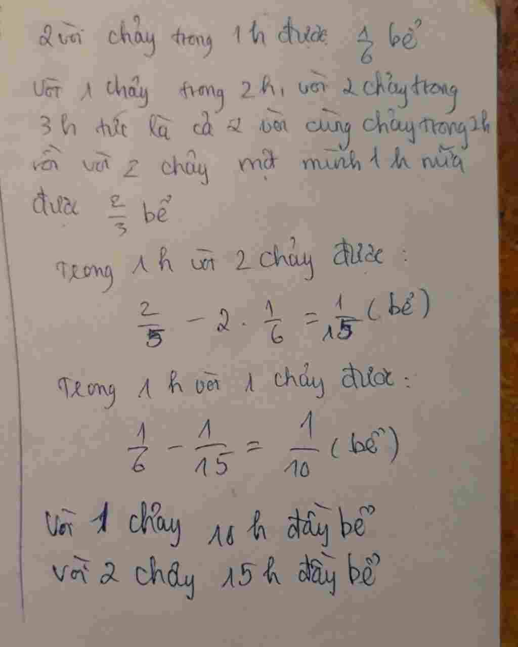 toan-lop-9-1-hai-voi-nuoc-chay-cung-vao-1-be-khong-co-nuoc-thi-trong-6-gio-day-be-neu-voi-thu-nh